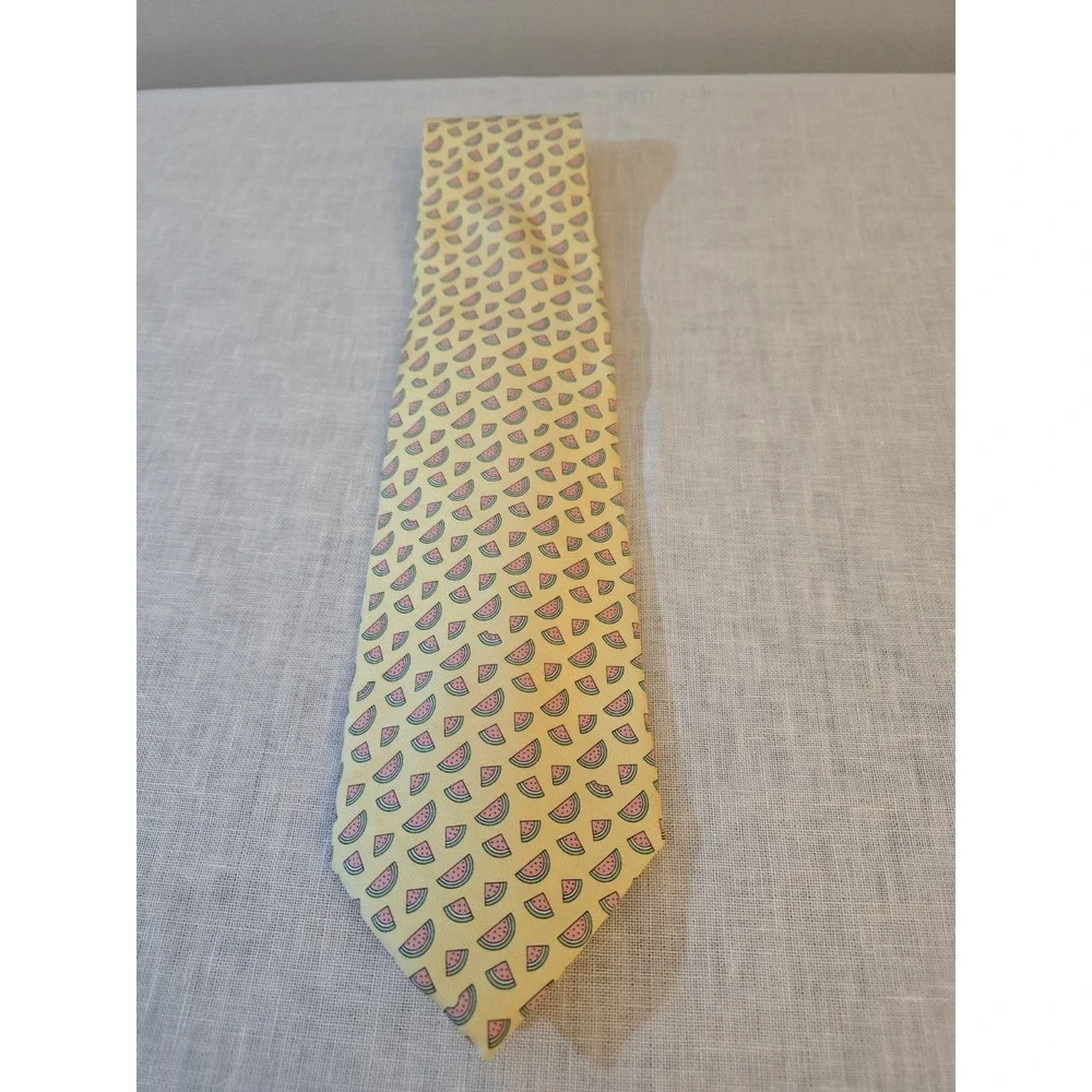 Vineyard Vines Tie Men OS Yellow Watermelon Silk Print Preppy Coastal 59 x 3.75